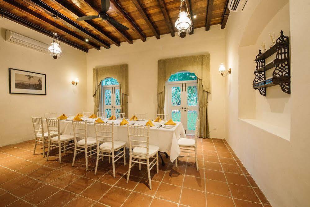 Botanica Mansion Bed & Breakfast Balik Pulau Dış mekan fotoğraf